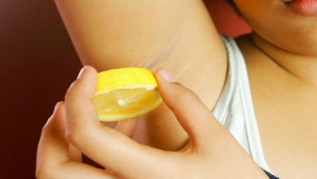 S-a dat cu suc de lămâie la subraţ. Efectele sunt uimitoare. Toată lumea trebuie să încerce