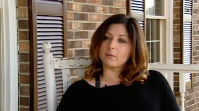 Profesoara şi-a lăsat telefonul în clasă, iar fotografiile cu ea nud au ajuns la toţi elevii