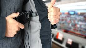 Doi actori români foarte cunoscuţi au furat dintr-un magazin din Germania