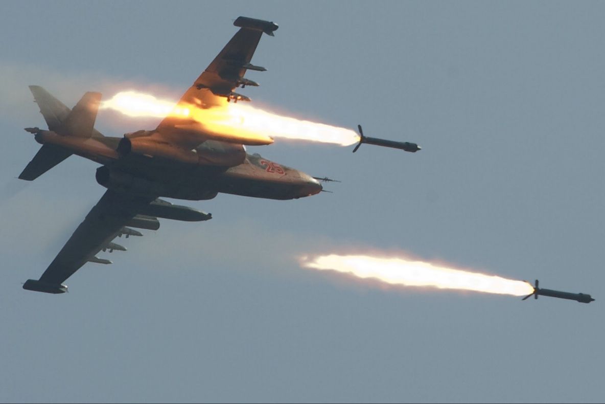 Un bombardier rusesc Su-25 s-a prăbușit