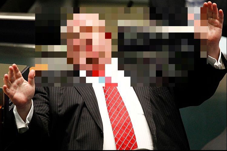 Primarul care a recunoscut că se droghează a murit. Avea 46 de ani și suferea de cancer