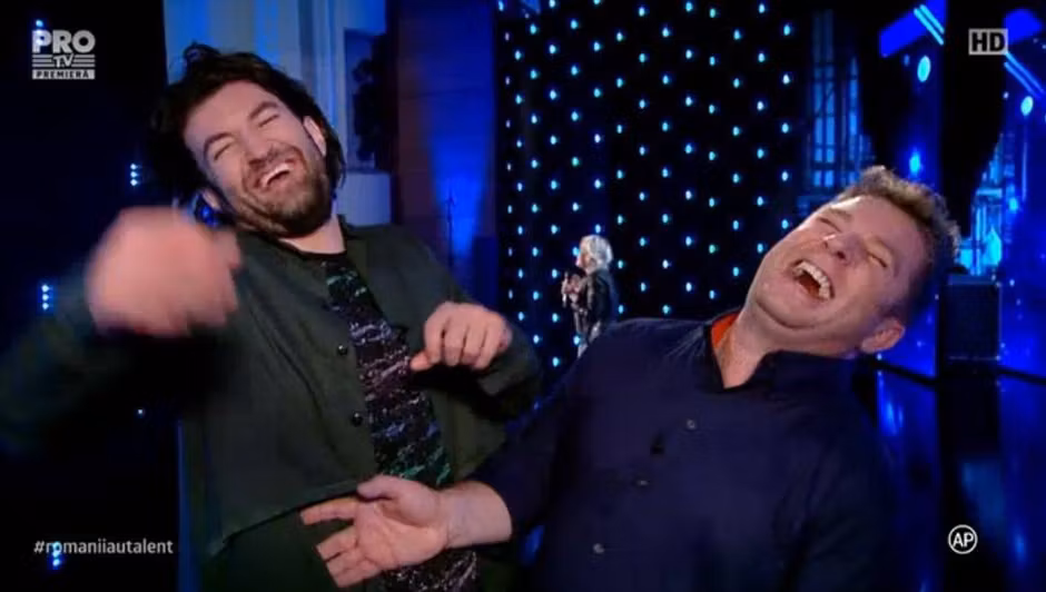 ROMÂNII AU TALENT 2016. A urcat pe scenă şi a început să vorbească. Toată lumea a izbucnit în râs!