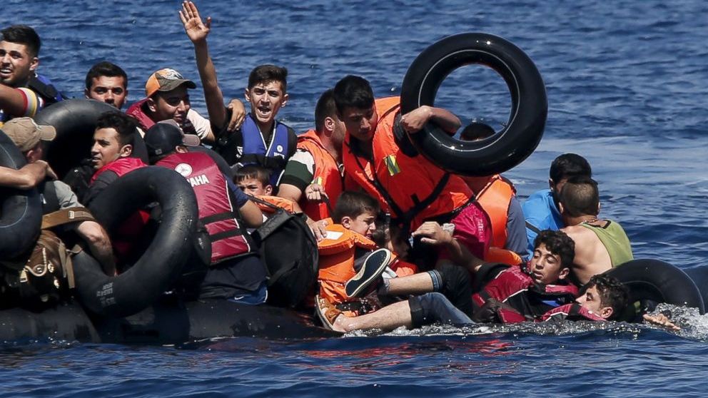 Promisiunea Greciei: Centrele pentru primirea a 37.000 de refugiați, gata într-o săptămână