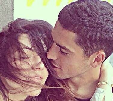 Cum arată iubita lui Nicuşor Stanciu, cel mai bun jucător al naţionalei cu Lituania şi Spania