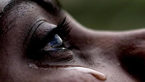 Sinucidere bizară, e a doua de acest fel în ultima vreme. Mesajul lăsat de adolescenta din Sibiu