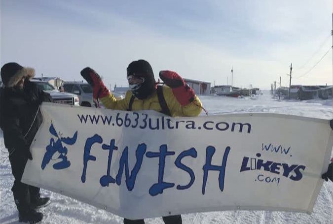 Câştigătorul celui mai greu maraton din lume s-a întors acasă