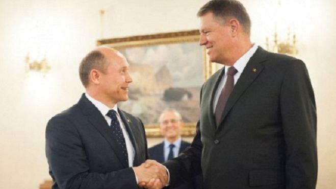 Reexaminarea cerută de Iohannis privind împrumutul acordat Rep. Moldova, respinsă de deputați