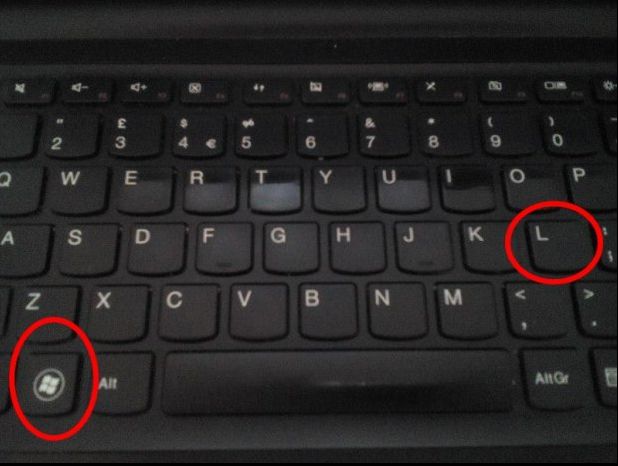 Ce se întâmplă dacă apeşi aceste taste în acelaşi timp. O să îţi pară rău că nu știai până acum