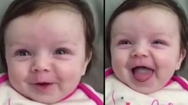 Imagini uimitoare: cum şi-a înregistrat o mamă fetiţa de doar două luni. E imposibil aşa ceva!