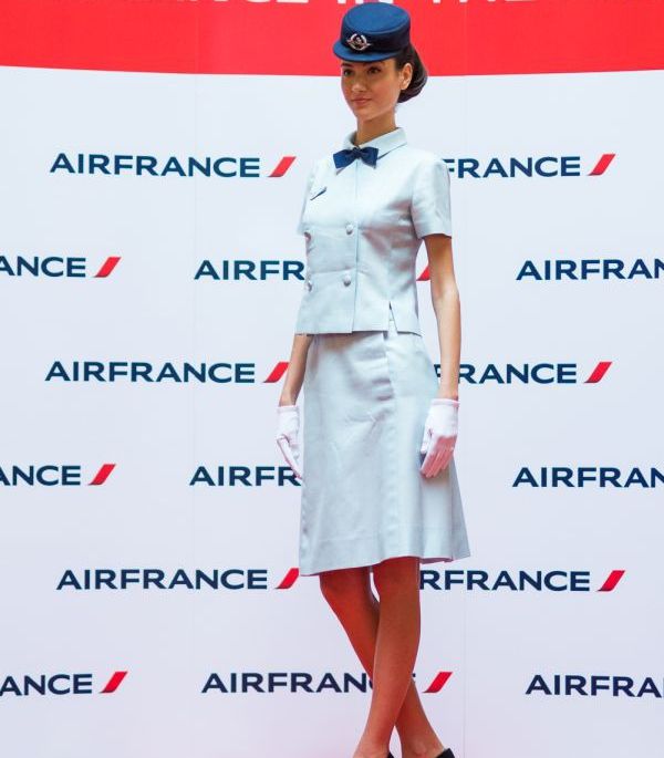 Ce vor fi obligate să facă stewardesele Air France, după ce s-au reluat zborurile căztre Iran