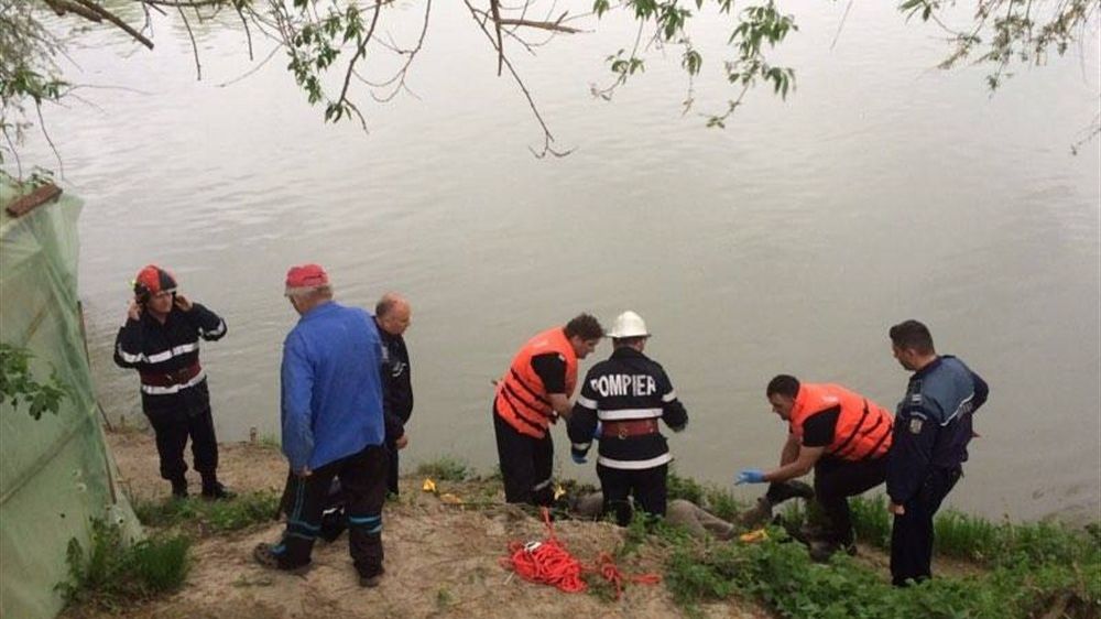 Descoperire macabră în râul Someş