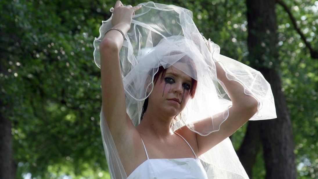 A cerut-o de soție repetat, până a spus "Da". Cu o oră înainte de nuntă, ceva dramatic s-a petrecut