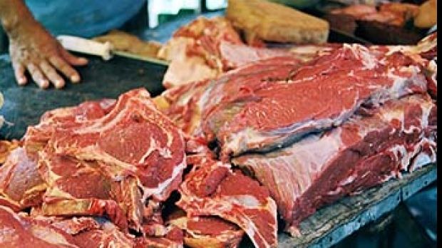 O rețea de sacrificare și comercializare ilegală a animelor, destructurată de DSVSA și IPJ