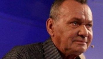 Cine a fost joi la funeraliile lui Cornel Patrichi.Erau certaţi, n-au îndrăznit să intre în biserică