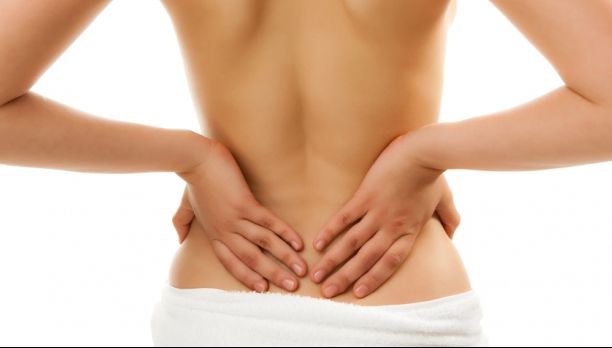 A scăpat de durerile de spate și hernie de disc cu această rețetă. E vorba de doar 3 ingrediente