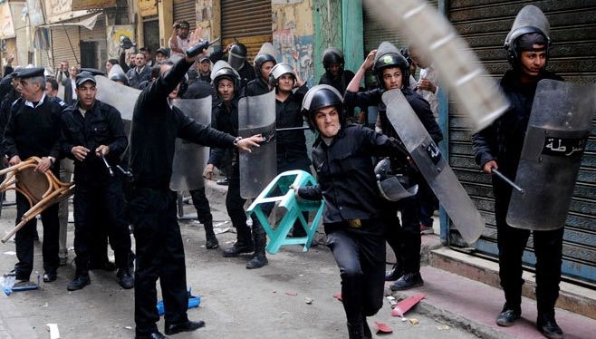 Proteste în Egipt: Mii de demonstranți au ieşit în stradă la Cairo