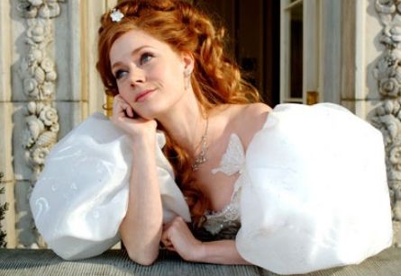 3 zodii de femei care merită să fie tratate ca nişte REGINE. Eşti printre norocoase?