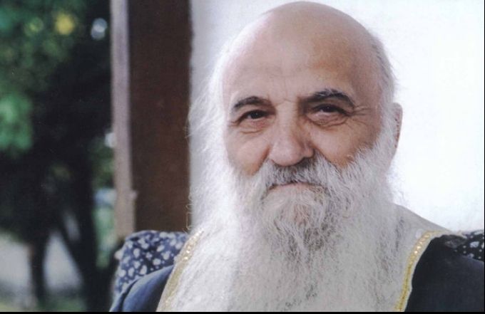 Cum se ţine postul negru şi la ce ajută. Ce spune Sfântul Părinte Ilarion Argatu