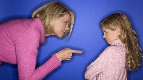 Metoda incredibilă prin care o învăţătoare îşi pedepsea elevii neascultători: unde îi încuia