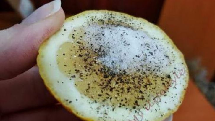 Trei afecţiuni care pot fi tratate folosind doar lămâie, sare şi piper