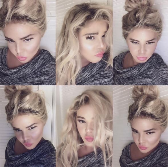 E una dintre cele mai cunoscute cântăreţe, dar n-ai nicio şansă să o recunoşti