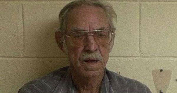 Susține că l-a ucis pe președintele Abraham Lincoln în 1865.Acum s-a predat.Ce vârstă are criminalul