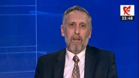 Marian Munteanu, despre Iohannis: Ca să se distanţeze, trebuia să fi fost apropiat