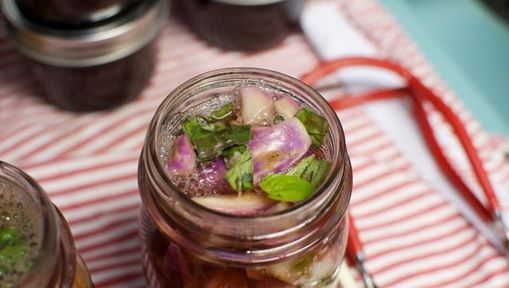 Remediul miraculos cu miere şi usturoi pentru ficatul bolnav