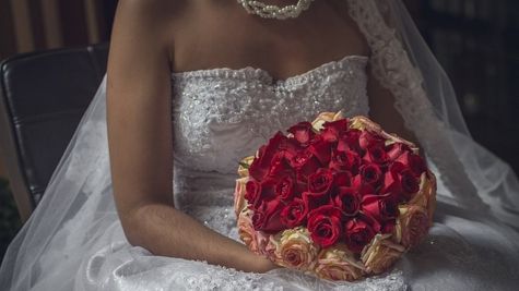 Cea mai frumoasă zi a vieții a fost cruntă. Mirele și frații lui au ucis mireasa în noaptea nunții