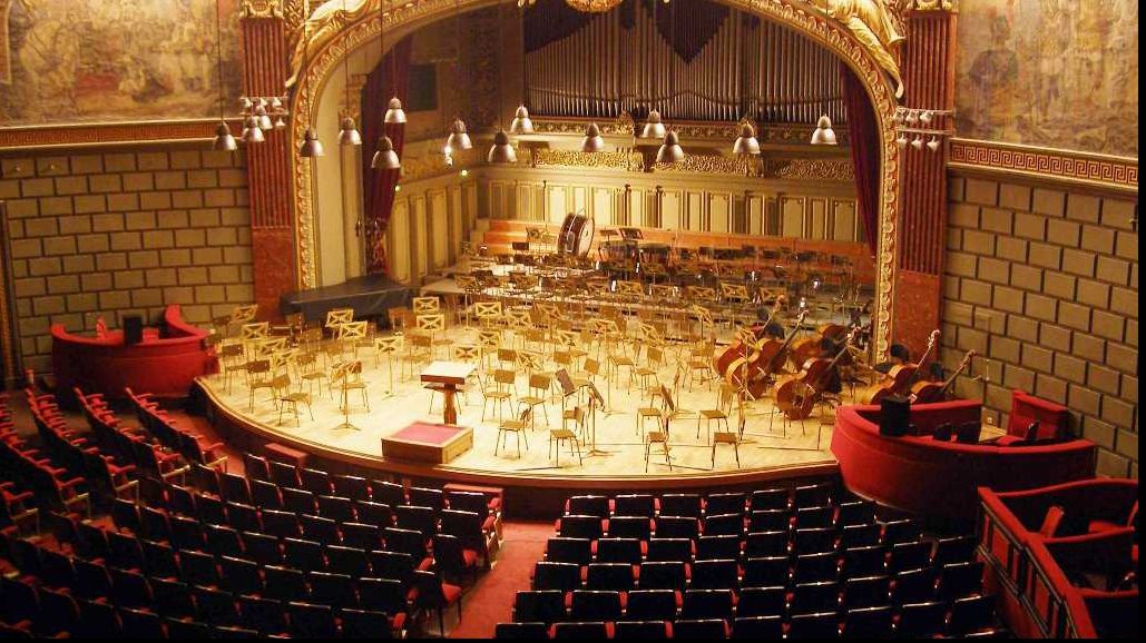  Dirijorul Tiberiu Soare: Trebuie să prevenim incursiunea politicului în conducerea Operei Române