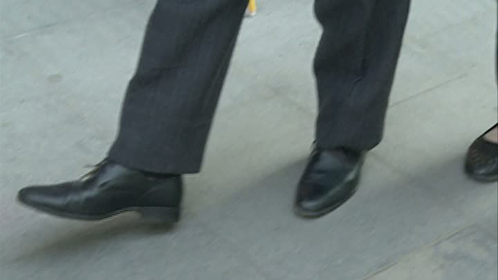 Maladia care îi loveşte chiar şi pe tinerii de 20 de ani. Criză a medicamentelor în România