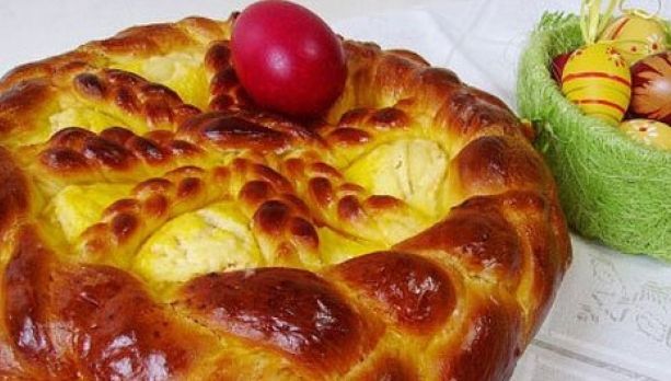 Care este pluralul de la PASCĂ? Toţi românii fac această greşeală