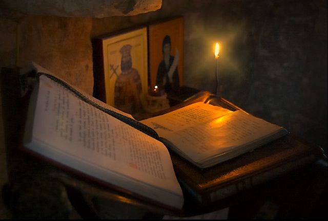 Rugăciunea care se spune la necaz şi te ajută