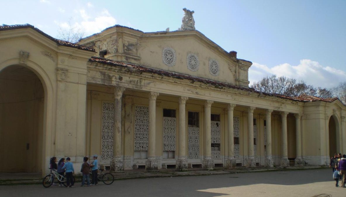 Teatrul de Vară Bazilescu, la un pas de a fi redat bucureștenilor din Sectorul 1