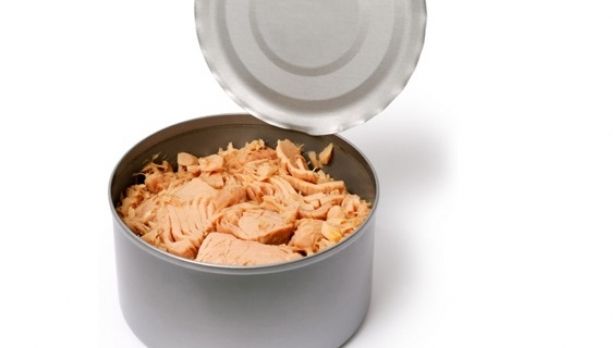 Adevărul despre conservele de ton. Mai cumperi?