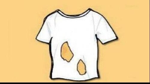 Câte găuri are tricoul? Mulți spun 2, alții 6, dar răspunsul este altul