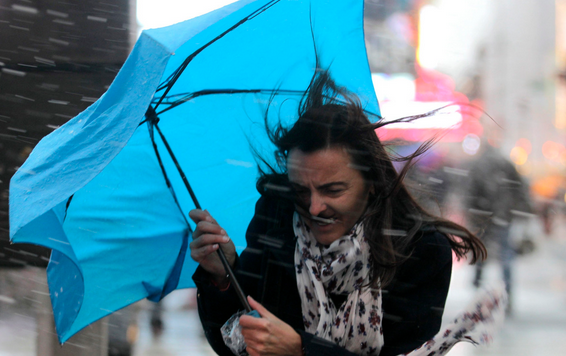 Informare meteo de ultimă oră. Ploi abundente și intensificări ale vântului, de joi