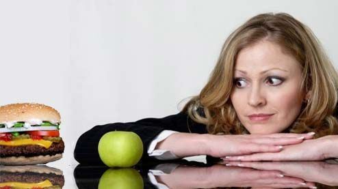 Dieta pe care o poţi ţine la birou. Cum slăbeşti la serviciu