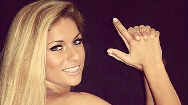 O bombă sexy şi-a ucis iubitul cu sânge rece 