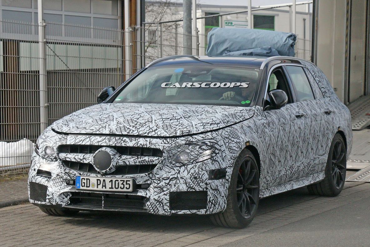 Noul Mercedes-AMG E63 a ieşit pe străzile din Germania. IMAGINI SPION 