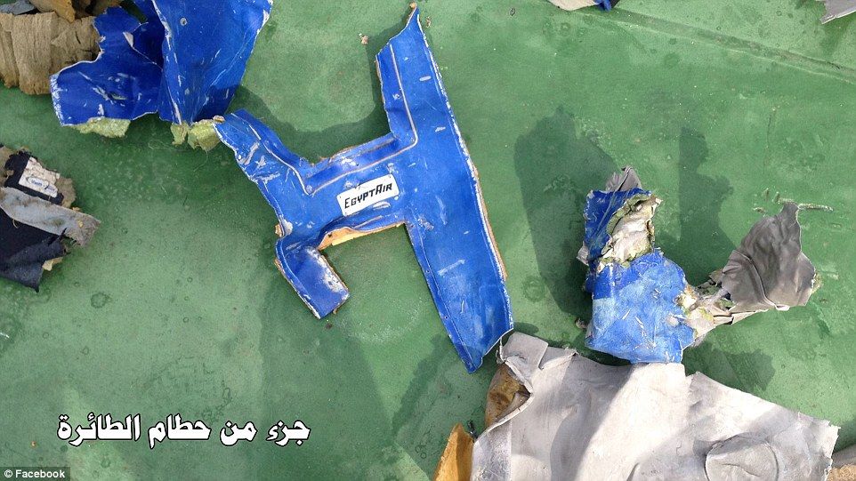 Primele IMAGINI ale epavei avionului EgyptAir, cu 66 de persoane decedate 