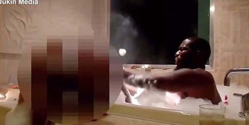 Pregătise baia pentru o seară de amor. A umplut cada cu spumă, dar ȘOC! Când a apărut femeia...