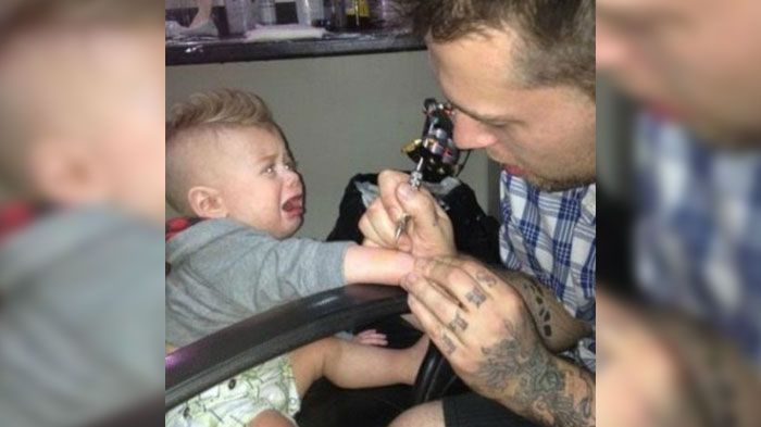 Cei mai denaturaţi părinţi din lume. Trebuiau să aibă grijă de copii, dar şi-au bătut joc de micuţi