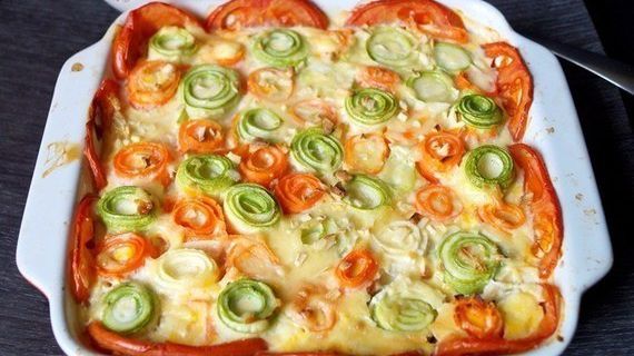 O rețetă deosebită de legume coapte. Arată senzaţional!