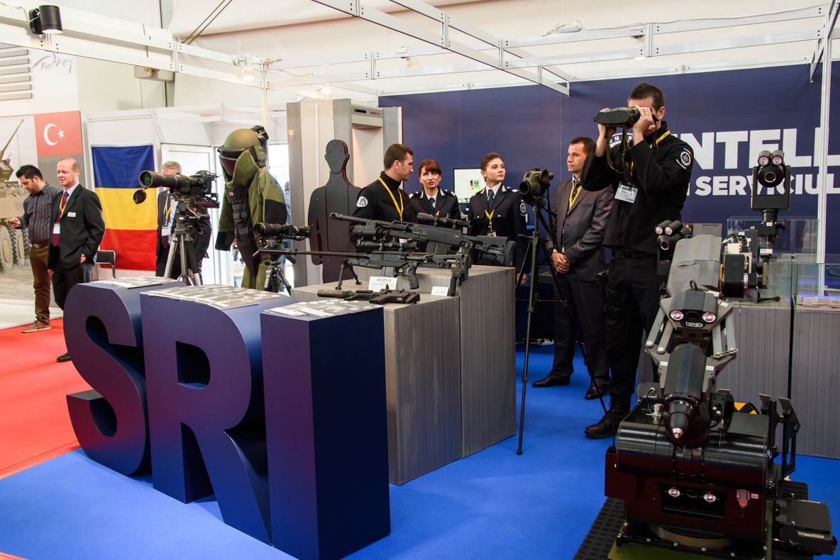 SRI participă la „Black Sea Defence & Aerospace” 2016! Românii pot testa tehnologia instituției
