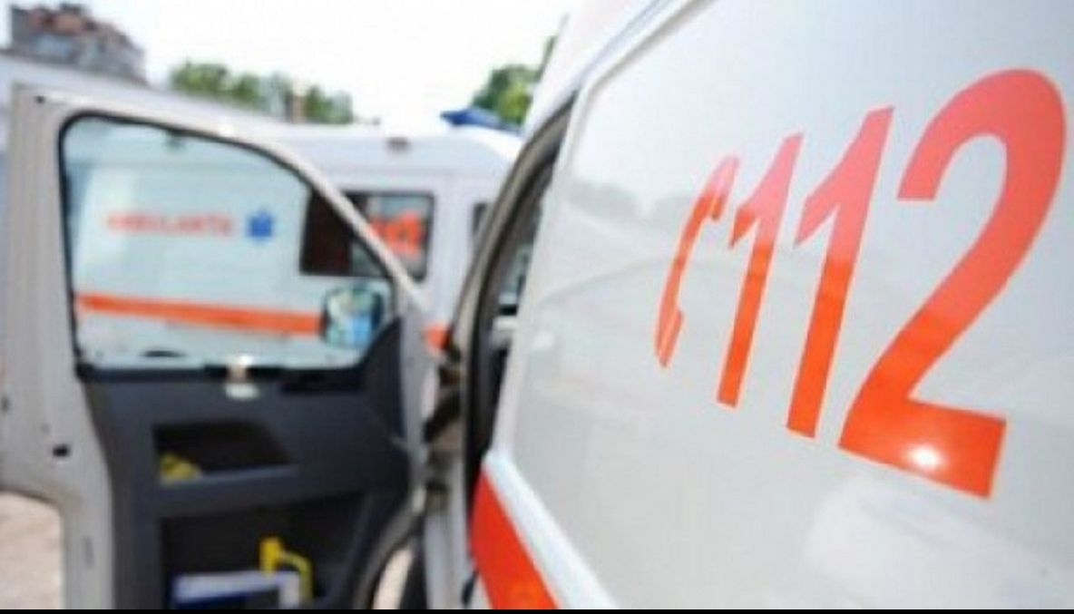 Contabila unei şcoli a făcut infarct şi a murit, speriată de percheziţiile procurorilor în şcoală