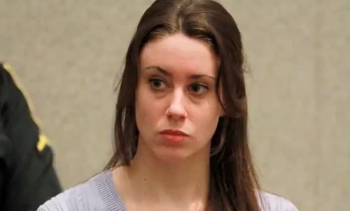 Cea mai urâtă femeie din America, dezvăluiri şoc. Şi-a ucis fiica şi şi-a plătit avocatul "cu sex"