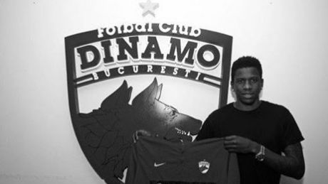 TRAGEDIE în Ştefan cel Mare: a murit fotbalistul Patrick Ekeng, după ce s-a prăbuşit pe teren 