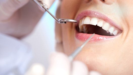 Cum să scapi rapid de durerea de dinți