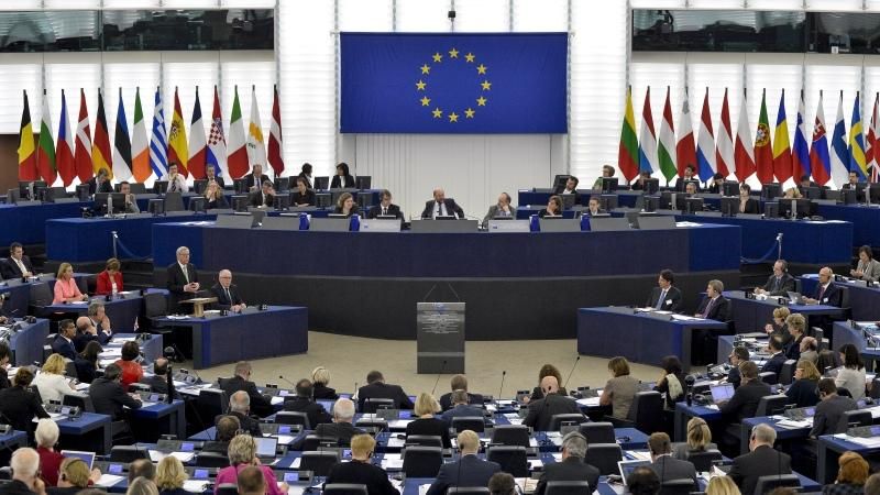 Politico: Lista celor 40 de eurodeputați "care contează cu adevărat".Cine e singurul român menţionat